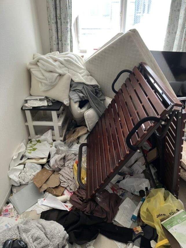 お部屋の退去にあたり、本人が整理にお困りでした。元々付いていた家具類は全ての整理してほしいという依頼いただきました！