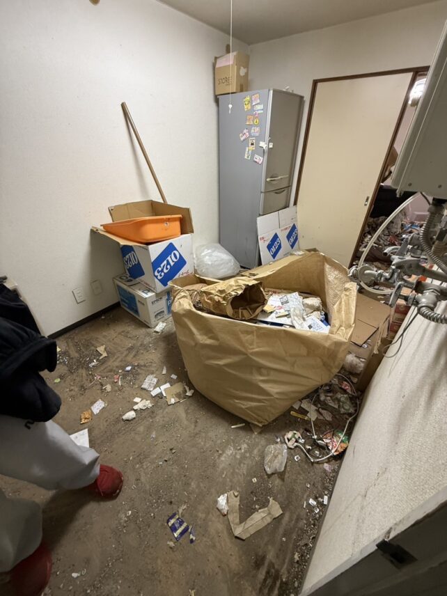 エレベーターなし、4階からの搬出劇。白石区の1LDKを1日で空っぽにしたタフな仕事。